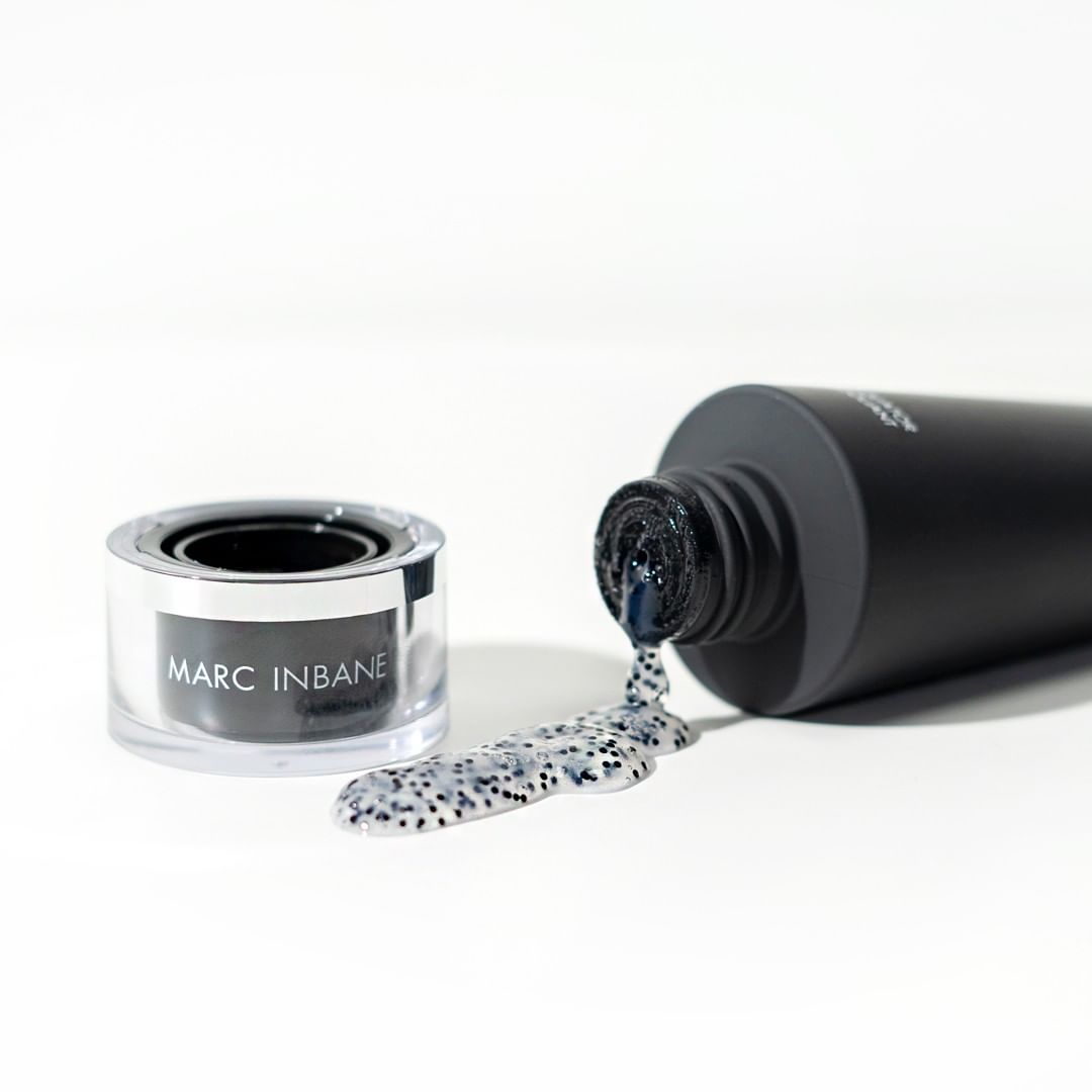 Marc Inbane Black Exfoliator hvid baggrud